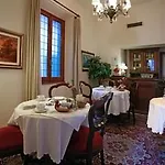 Morandi Отель