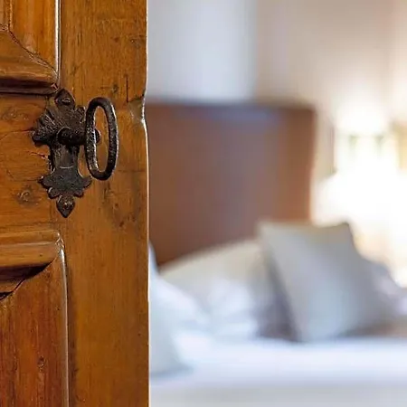 Morandi Hotel