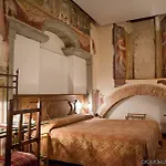 Morandi Hotel
